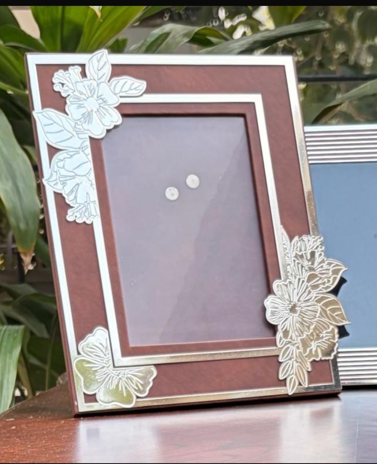 Floral Corner Silver-Plated Photo Frame